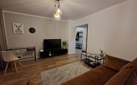 Vizzit Us Twarda Apartament